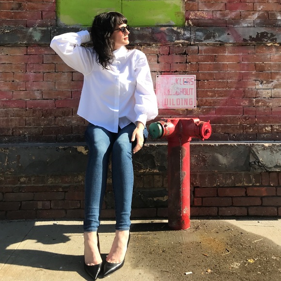 Meet your Posher, Elizabeth - Picture 2 of 6